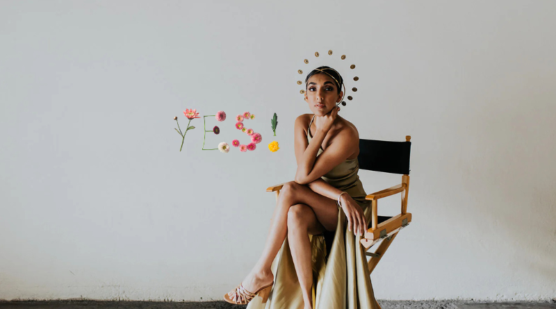 Rupi Kaur: Una poeta que te dejará sin palabras